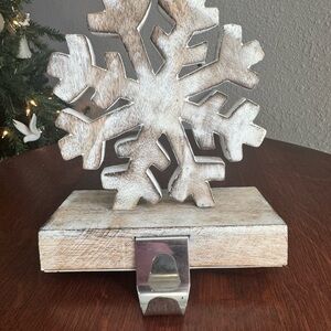 Hobby Lobby Distressed White Snowflake Stocking Holder